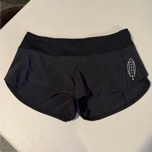 Lululemon Speed Up shorts Kauai RARE!
